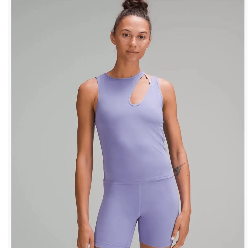 NWT Lululemon Shoulder Cut-Out Yoga Tank Top size 8